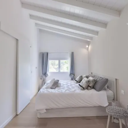 The White House Beausoleil- Monaco Border Villa *