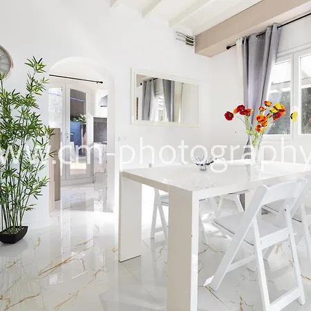 The White House Beausoleil- Monaco Border Villa *